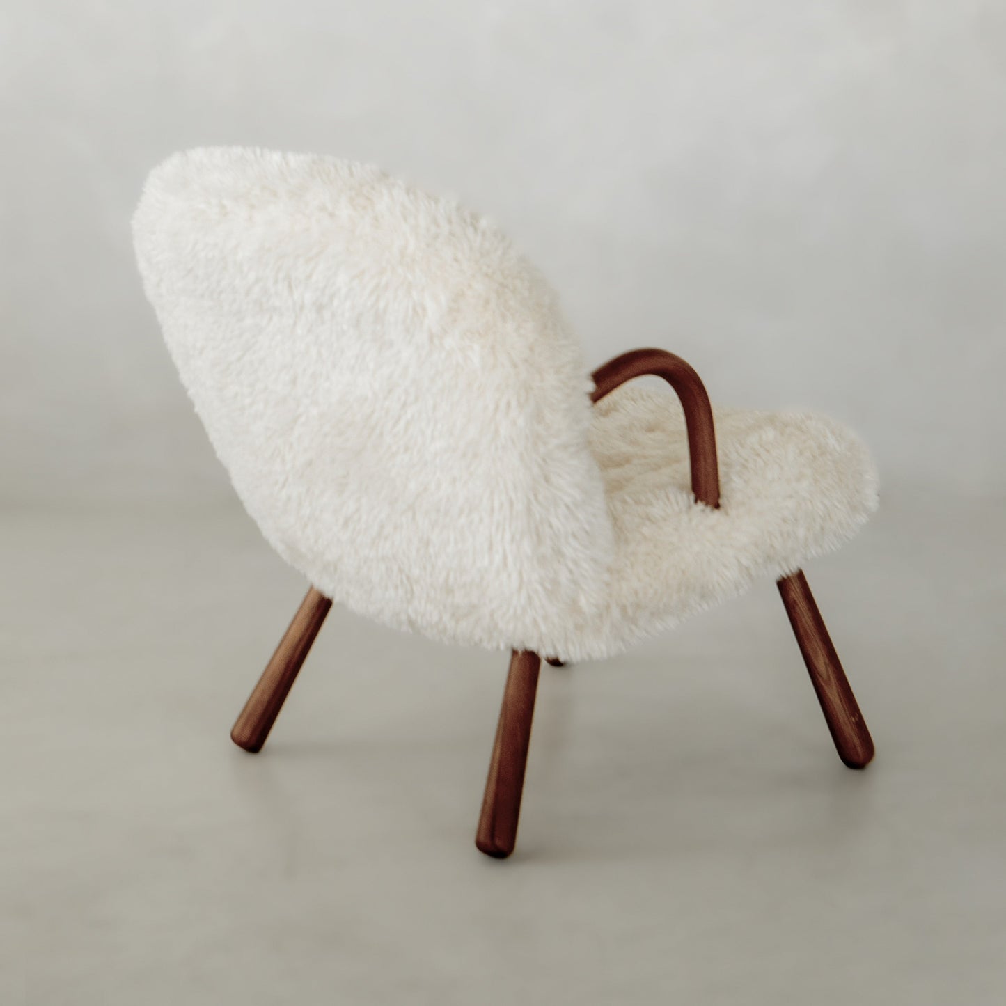 Oyster Chair