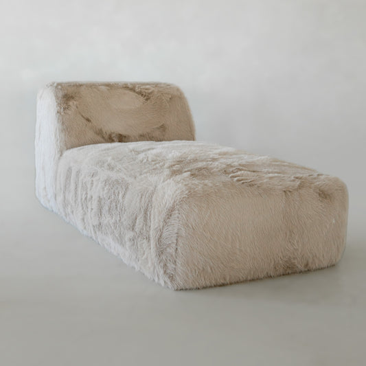 Yeti Chaise Lounge