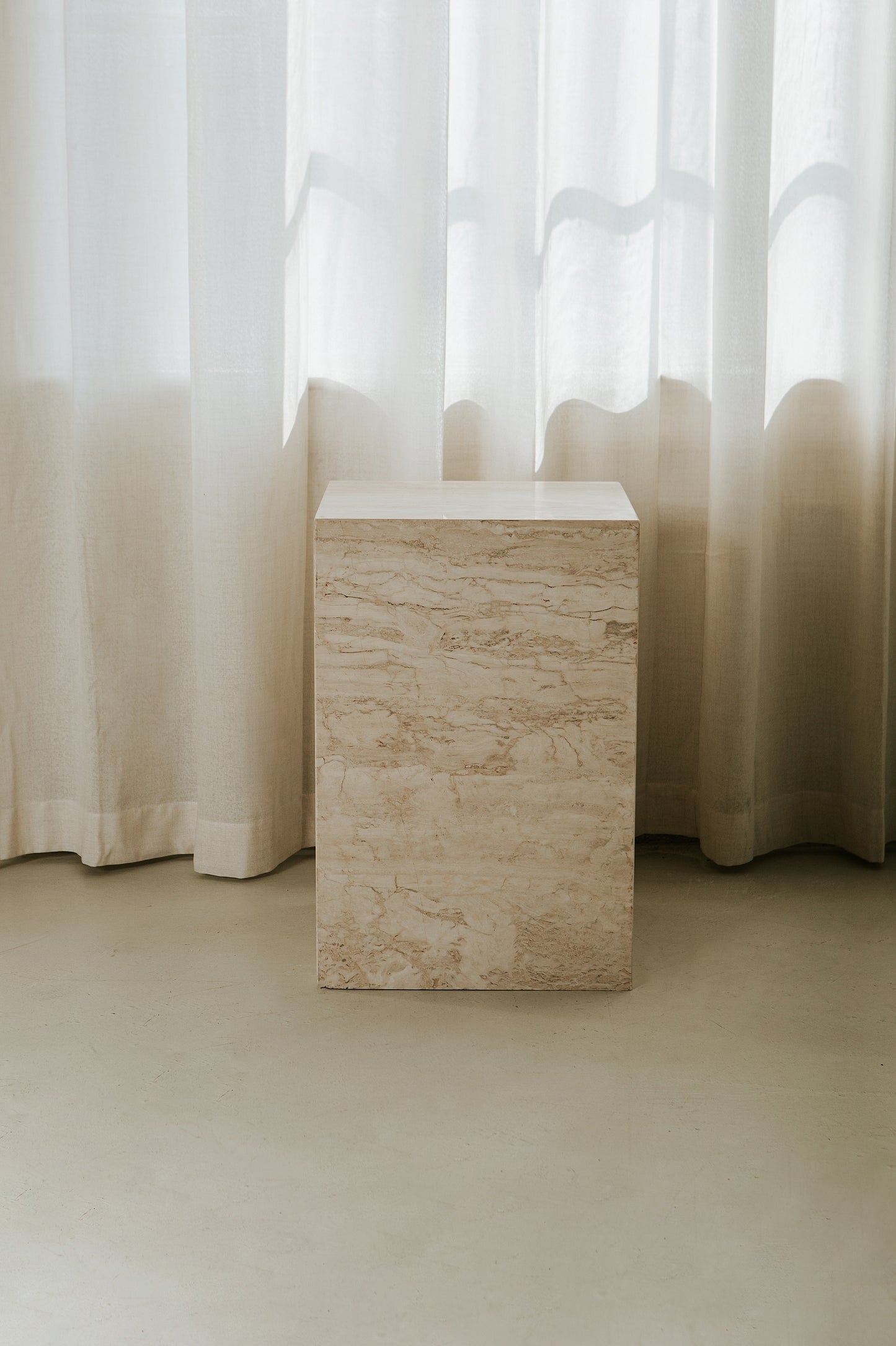 Haven Travertine Plinth