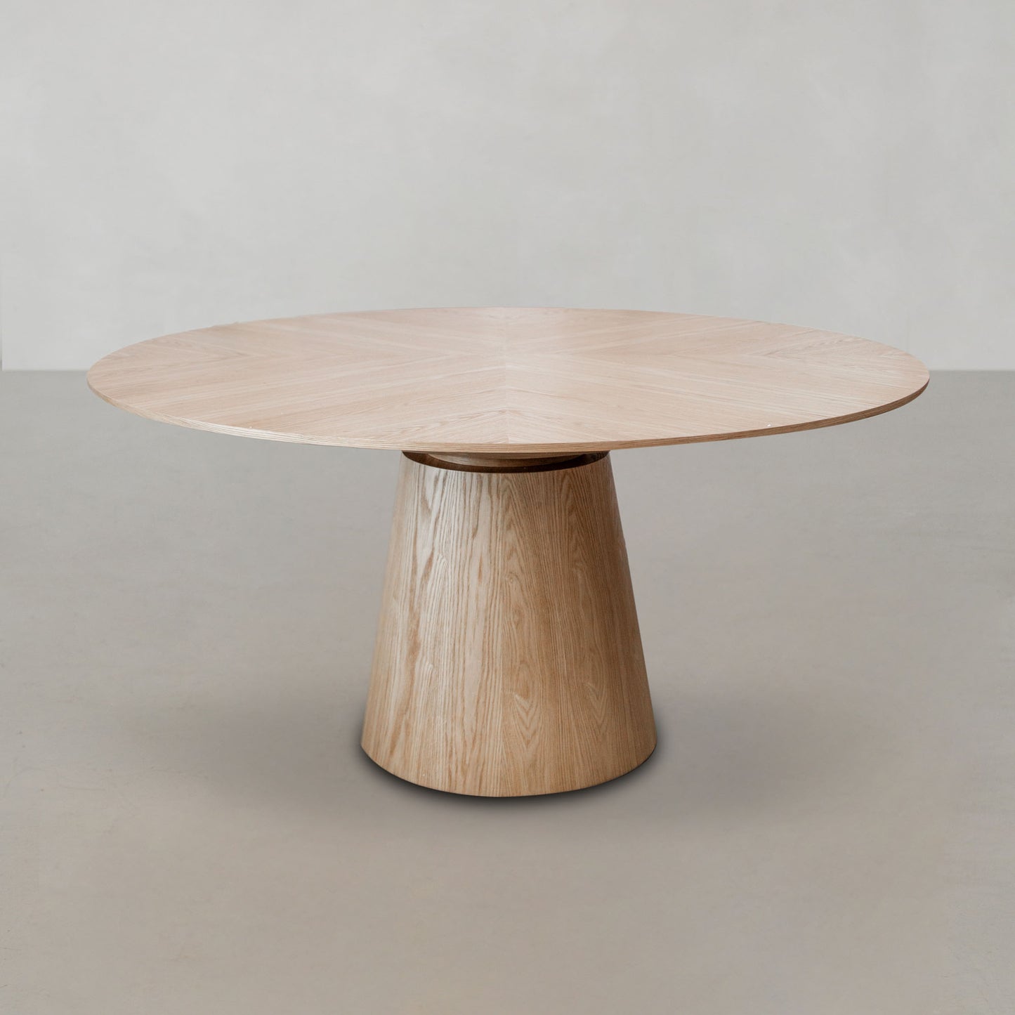 Harlow Dining Table