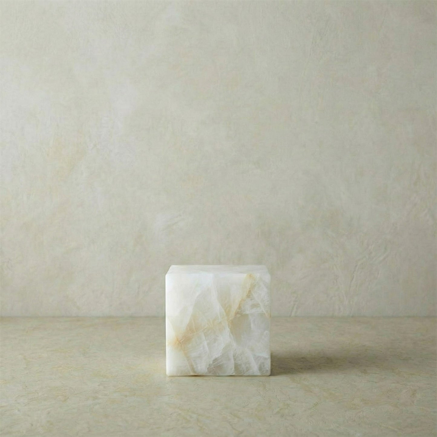 Lunelle Onyx Plinth - Cube