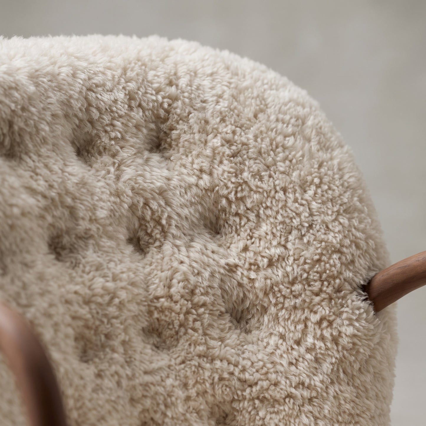 Oyster Chair