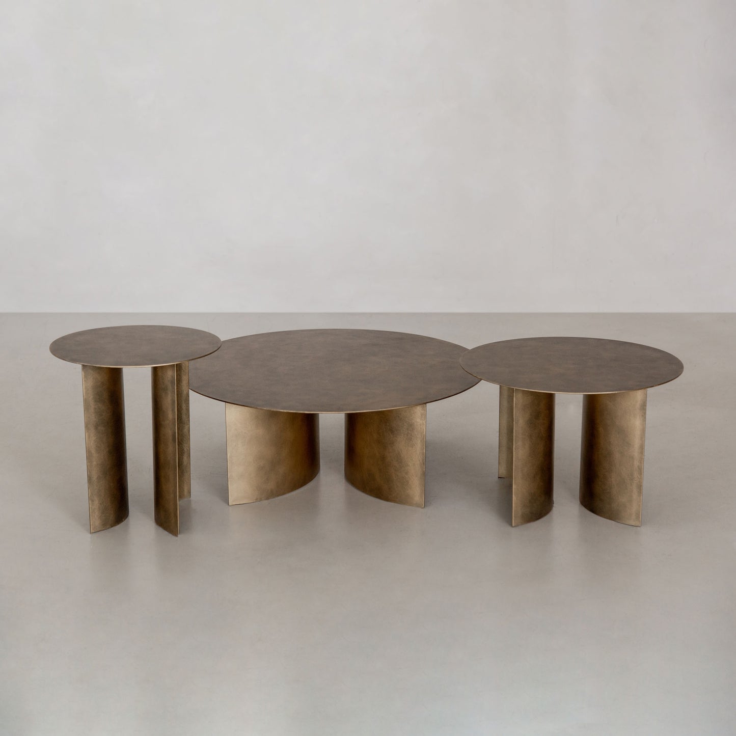 Roma Tables