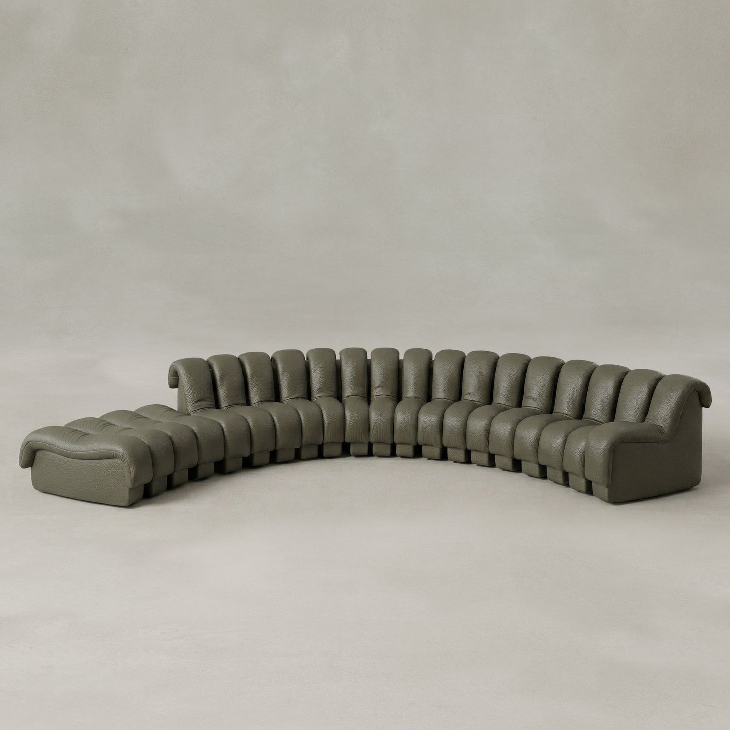 Serpenti Sofa 15 Piece With Ottoman