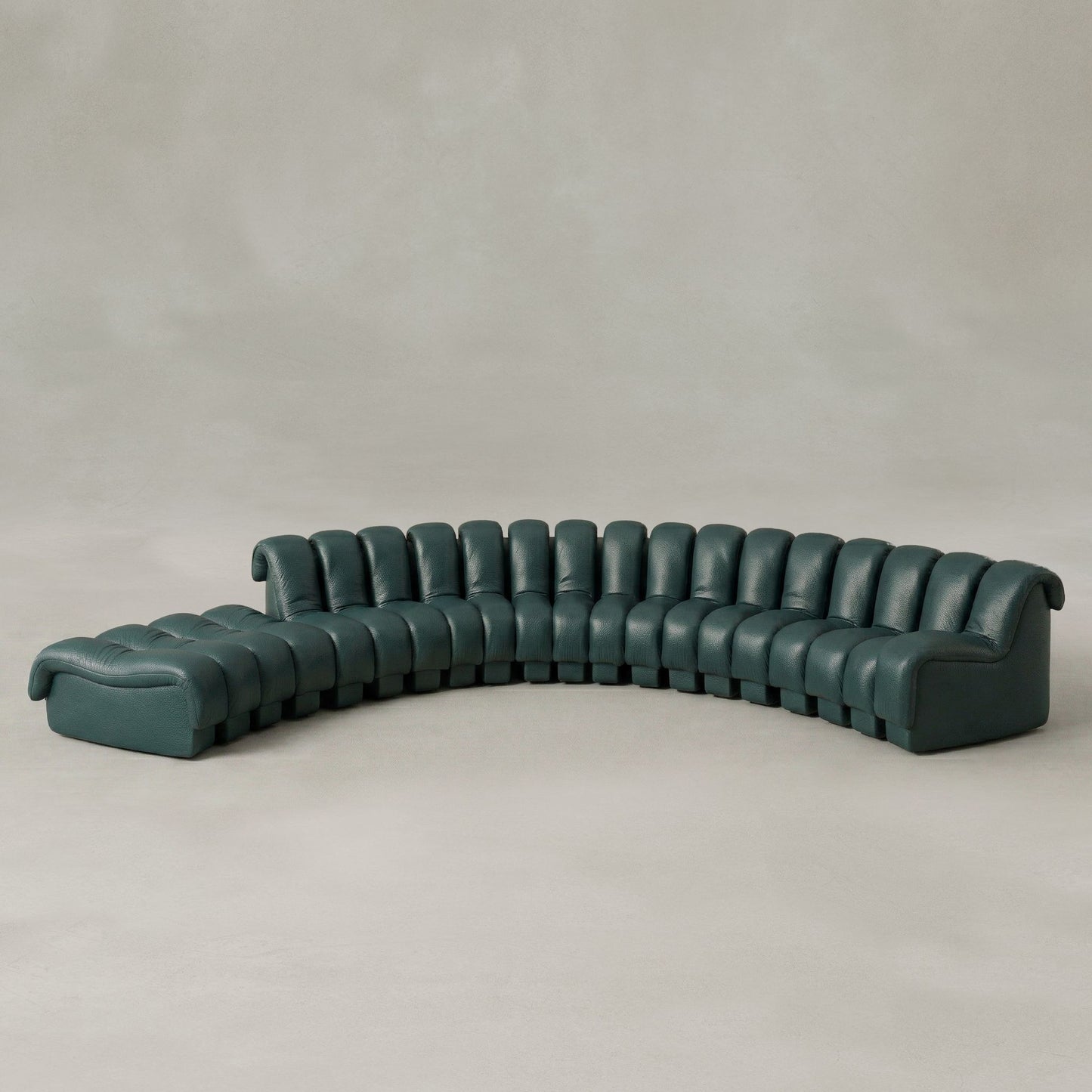 Serpenti Sofa 15 Piece With Ottoman