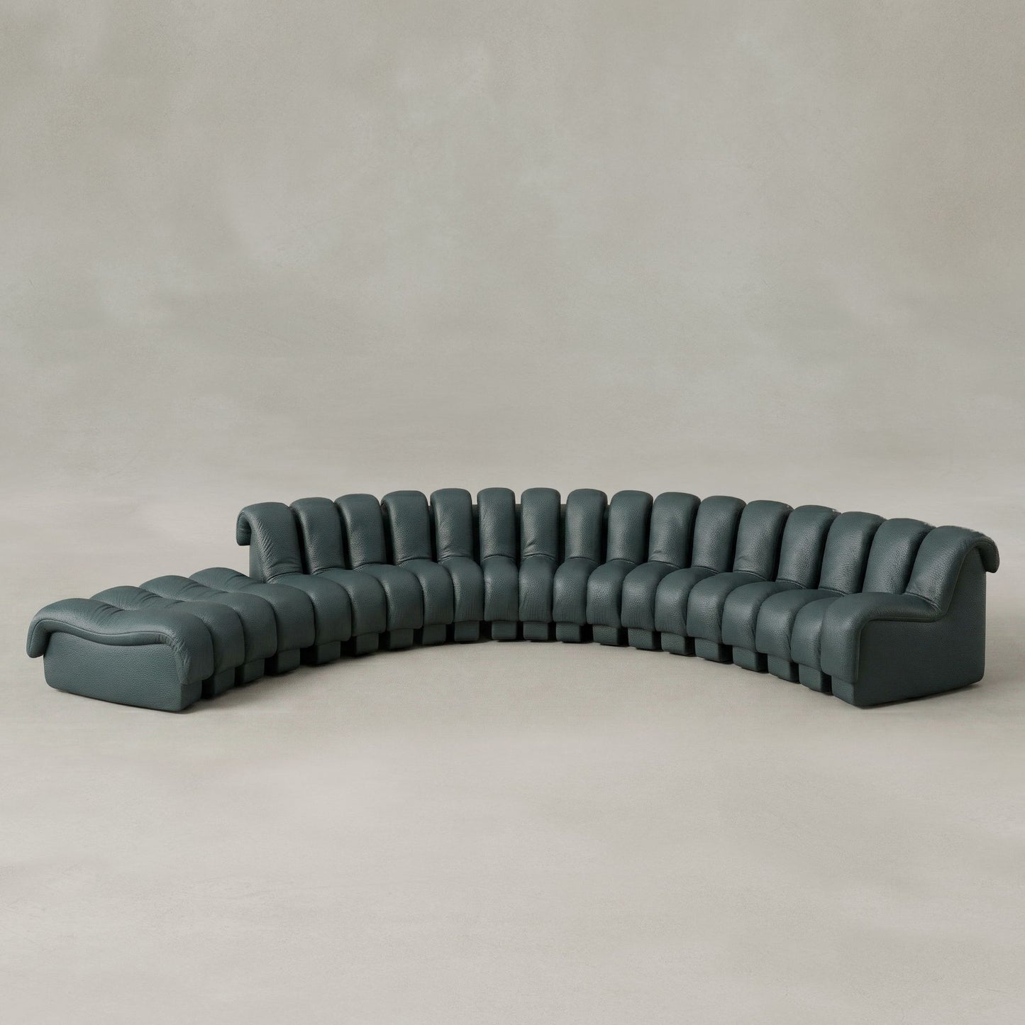 Serpenti Sofa 15 Piece With Ottoman