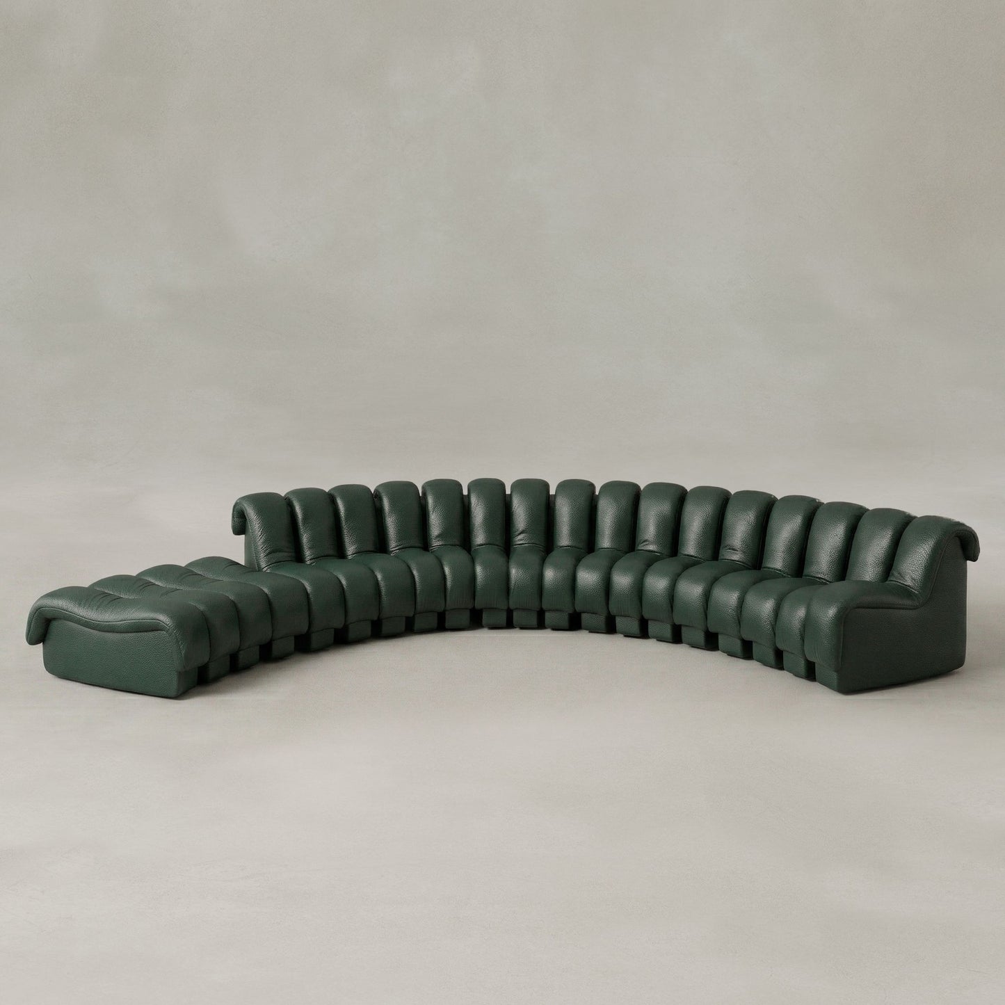 Serpenti Sofa 15 Piece With Ottoman