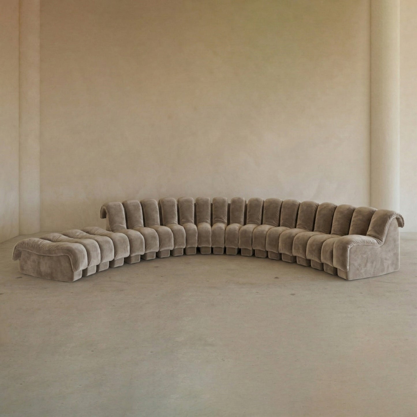 Serpenti Sofa 15 Piece With Ottoman