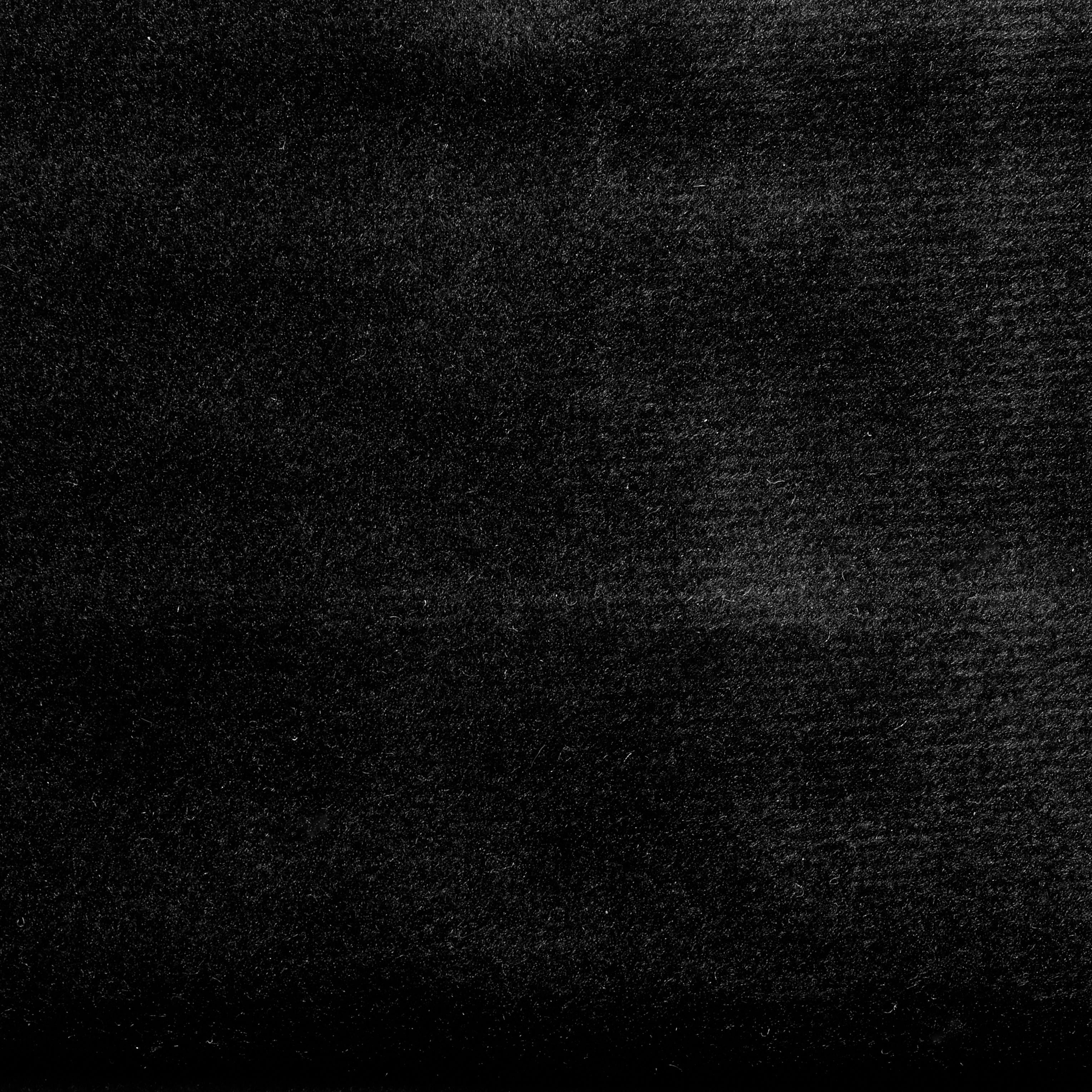 VELVET / ONYX